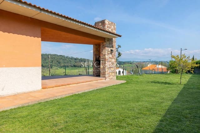 3 bedroom Villa for sale in Vilanova del Vallès with garage - € 470,000 (Ref: 9716747)