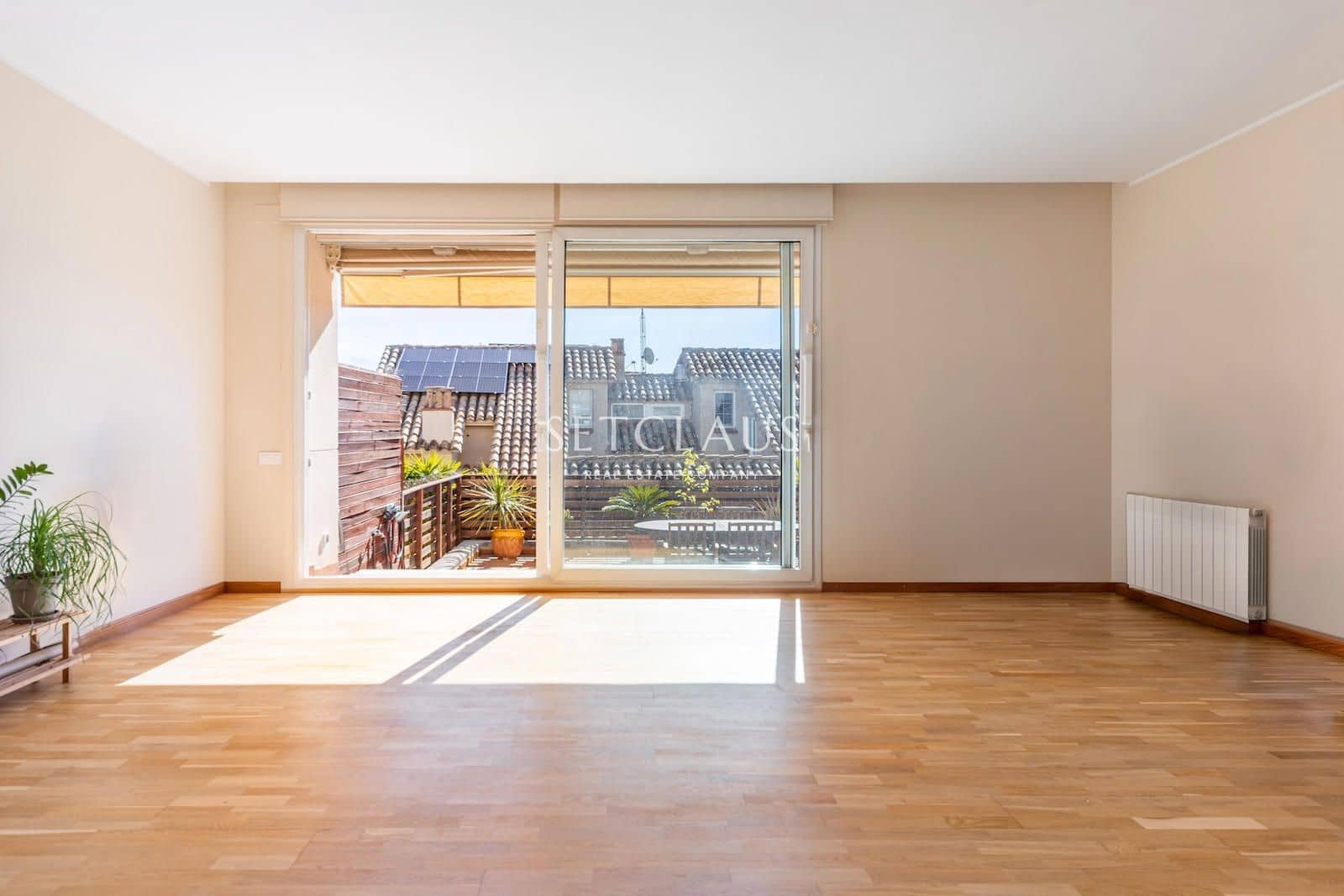 4 soveværelse Byhus til salg i Tiana med garage - € 720.000 (Ref: 9733592)