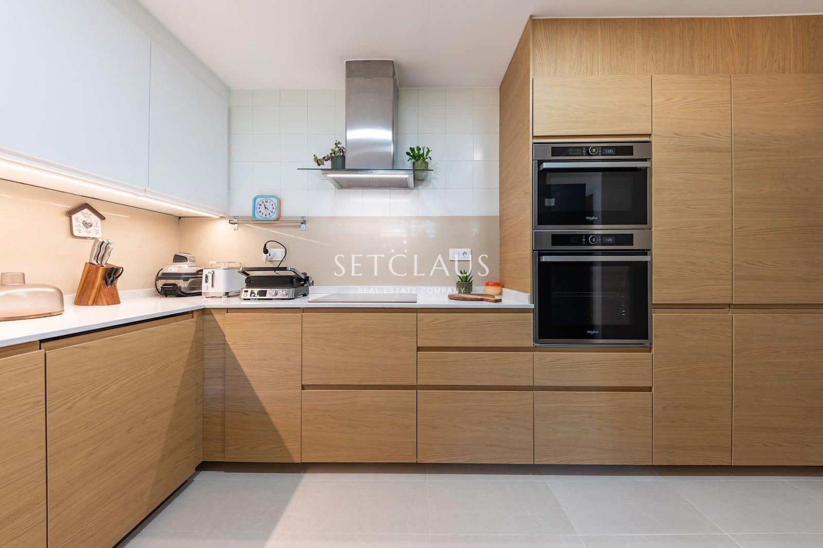 4 soveværelse Byhus til salg i Tiana med garage - € 720.000 (Ref: 9733592)