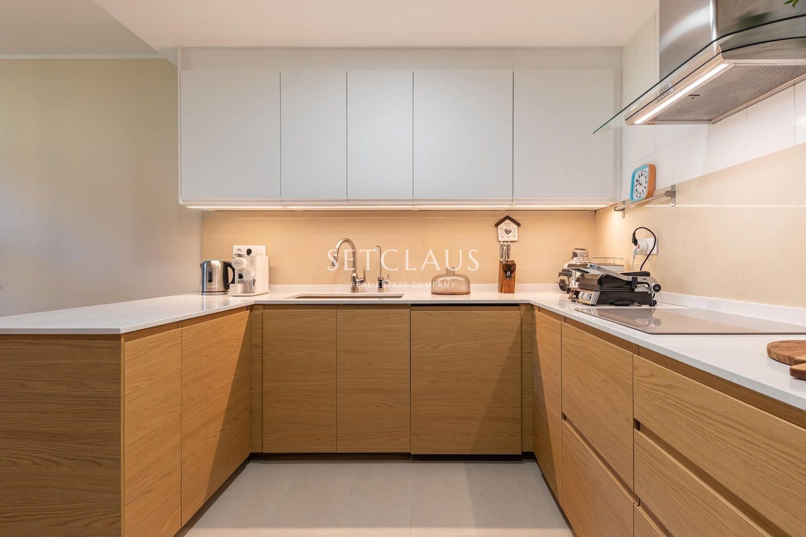 4 soveværelse Byhus til salg i Tiana med garage - € 720.000 (Ref: 9733592)