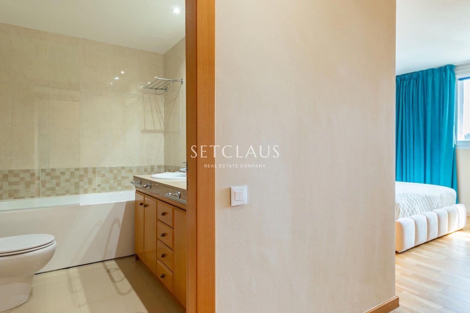 4 soveværelse Byhus til salg i Tiana med garage - € 720.000 (Ref: 9733592)