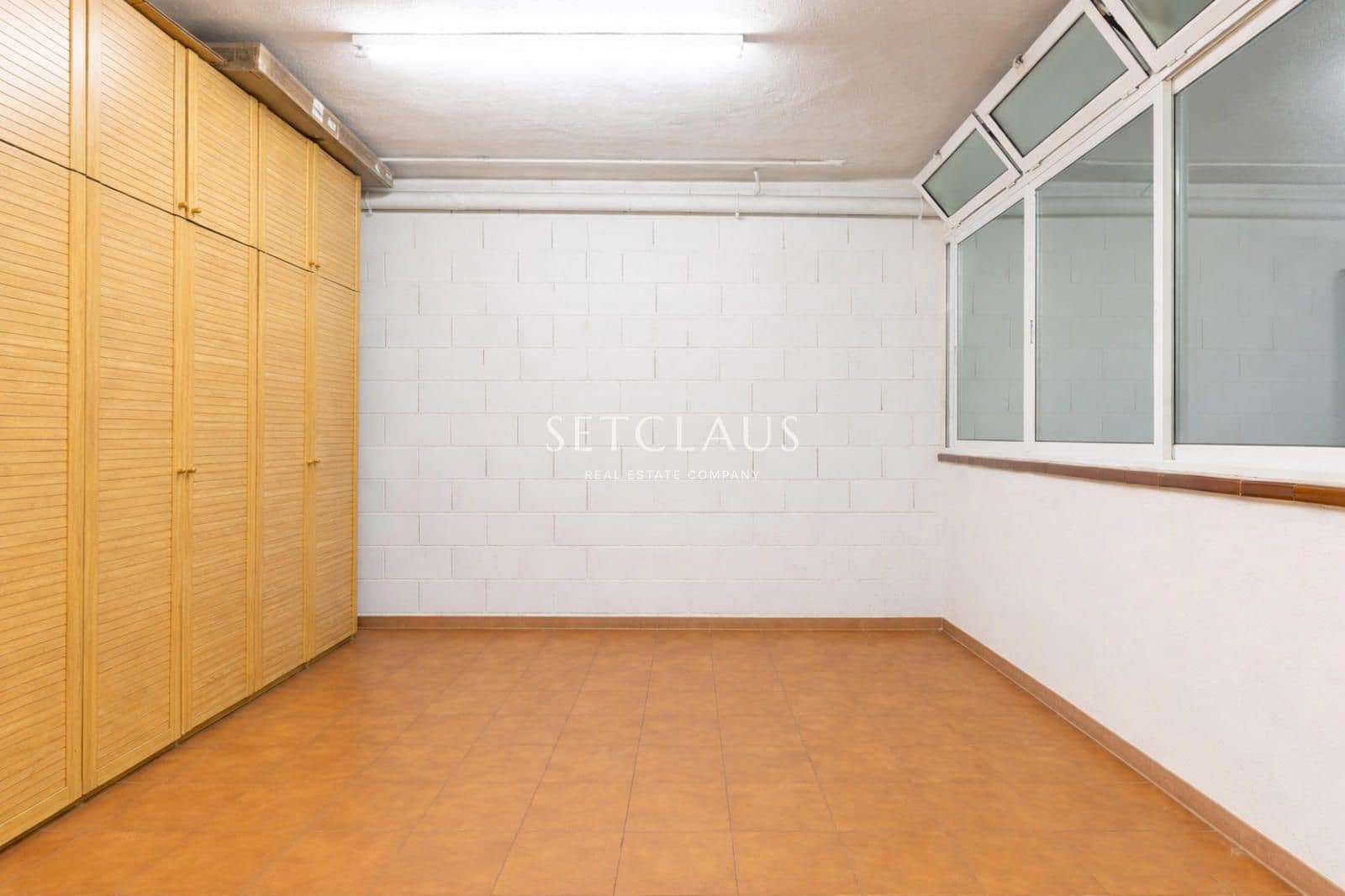 4 soveværelse Byhus til salg i Tiana med garage - € 720.000 (Ref: 9733592)