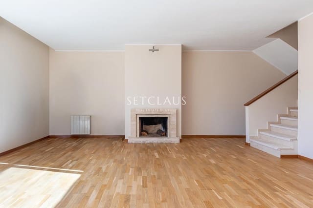 4 soveværelse Byhus til salg i Tiana med garage - € 720.000 (Ref: 9733592)