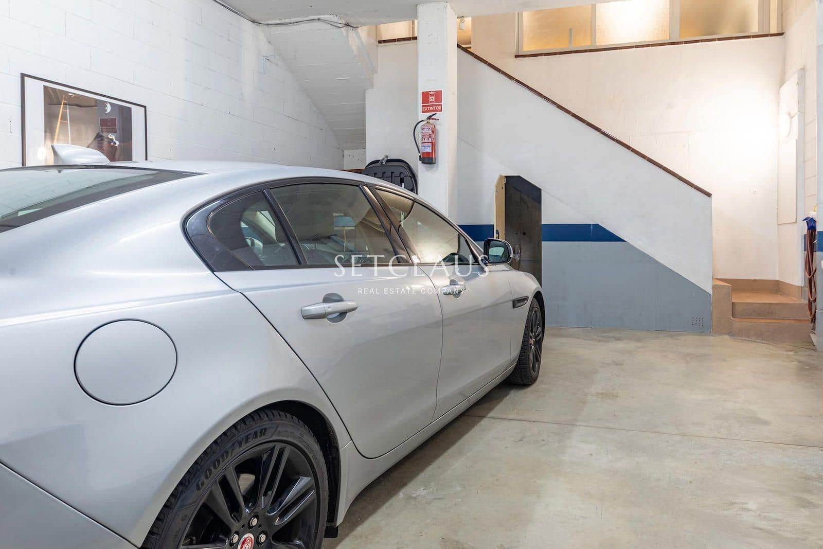 4 soveværelse Byhus til salg i Tiana med garage - € 720.000 (Ref: 9733592)