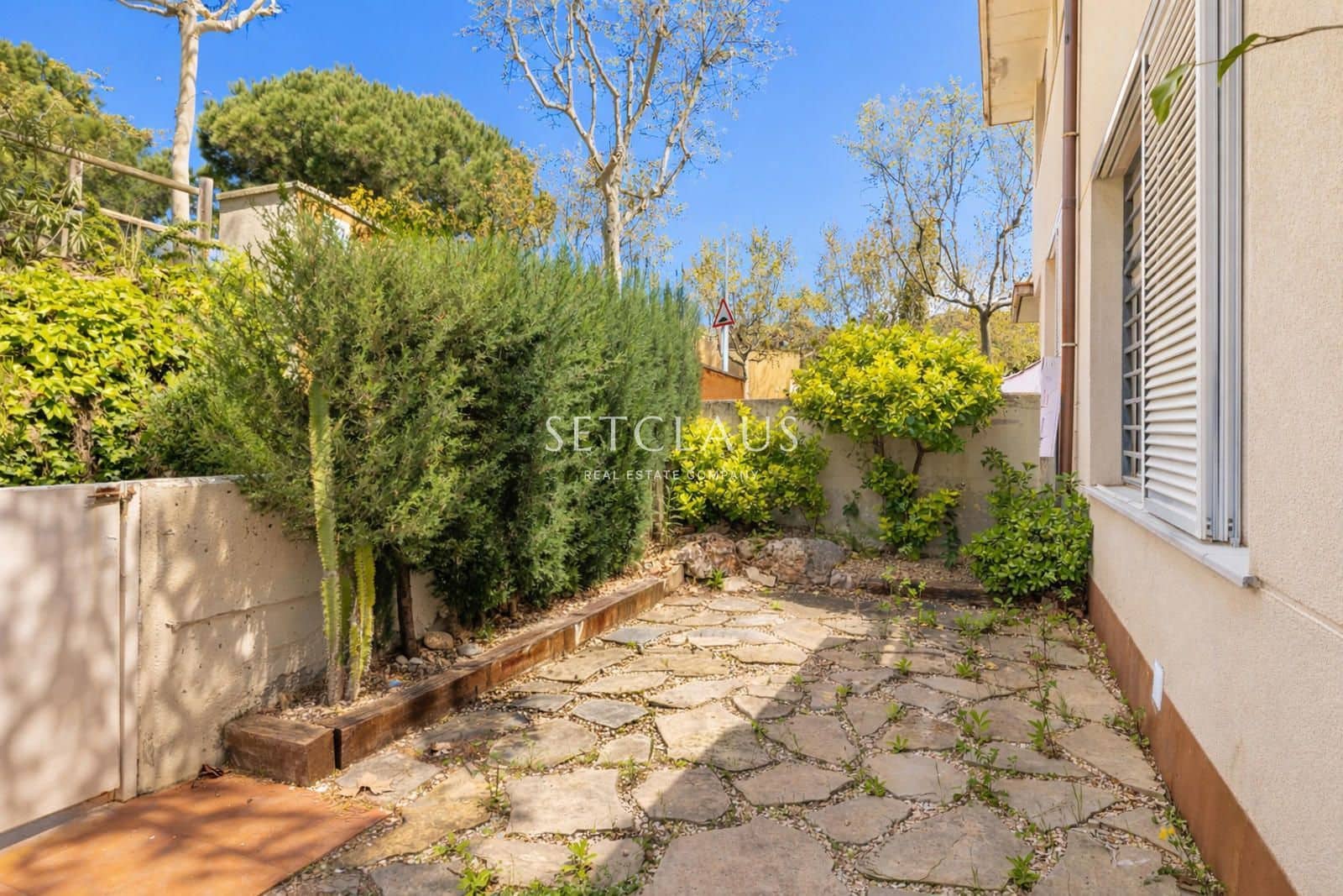 4 soveværelse Byhus til salg i Tiana med garage - € 720.000 (Ref: 9733592)