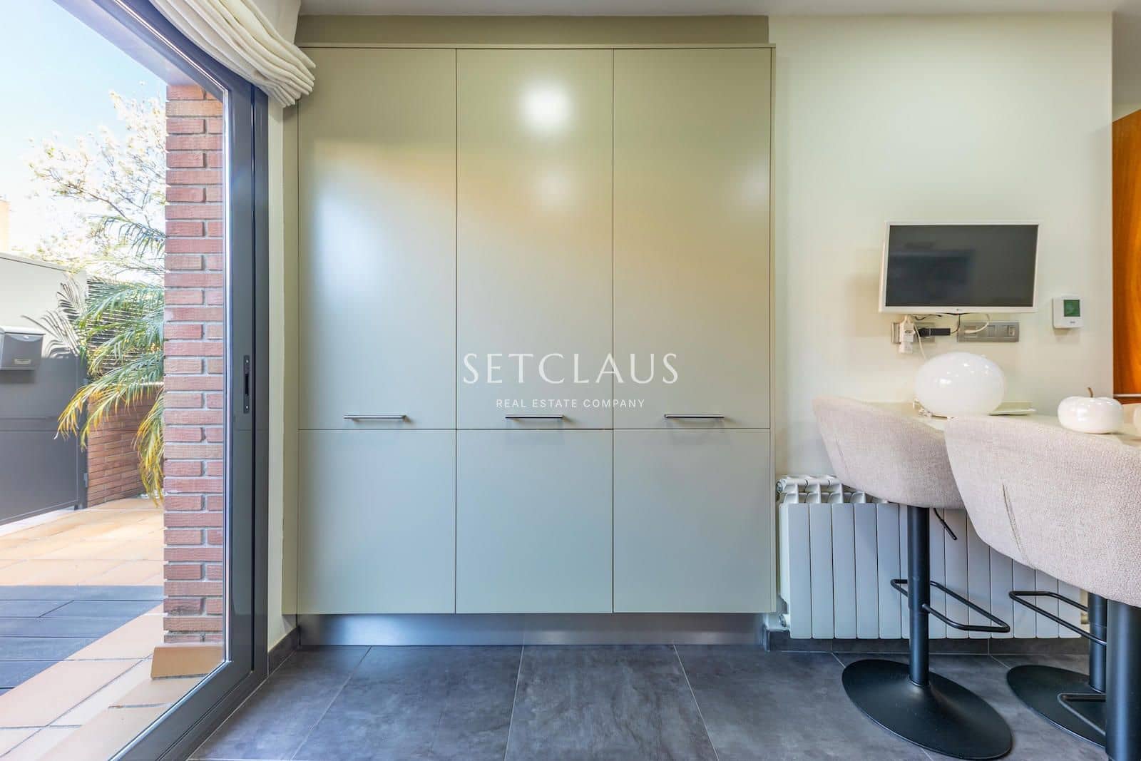 5 soverom Hus til salgs i El Masnou med svømmebasseng garasje - € 949 000 (Ref: 9769942)