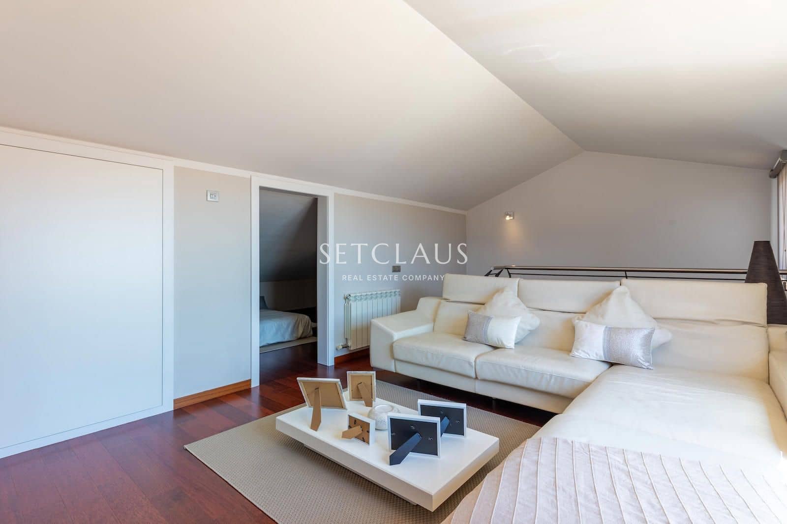 5 soverom Hus til salgs i El Masnou med svømmebasseng garasje - € 949 000 (Ref: 9769942)