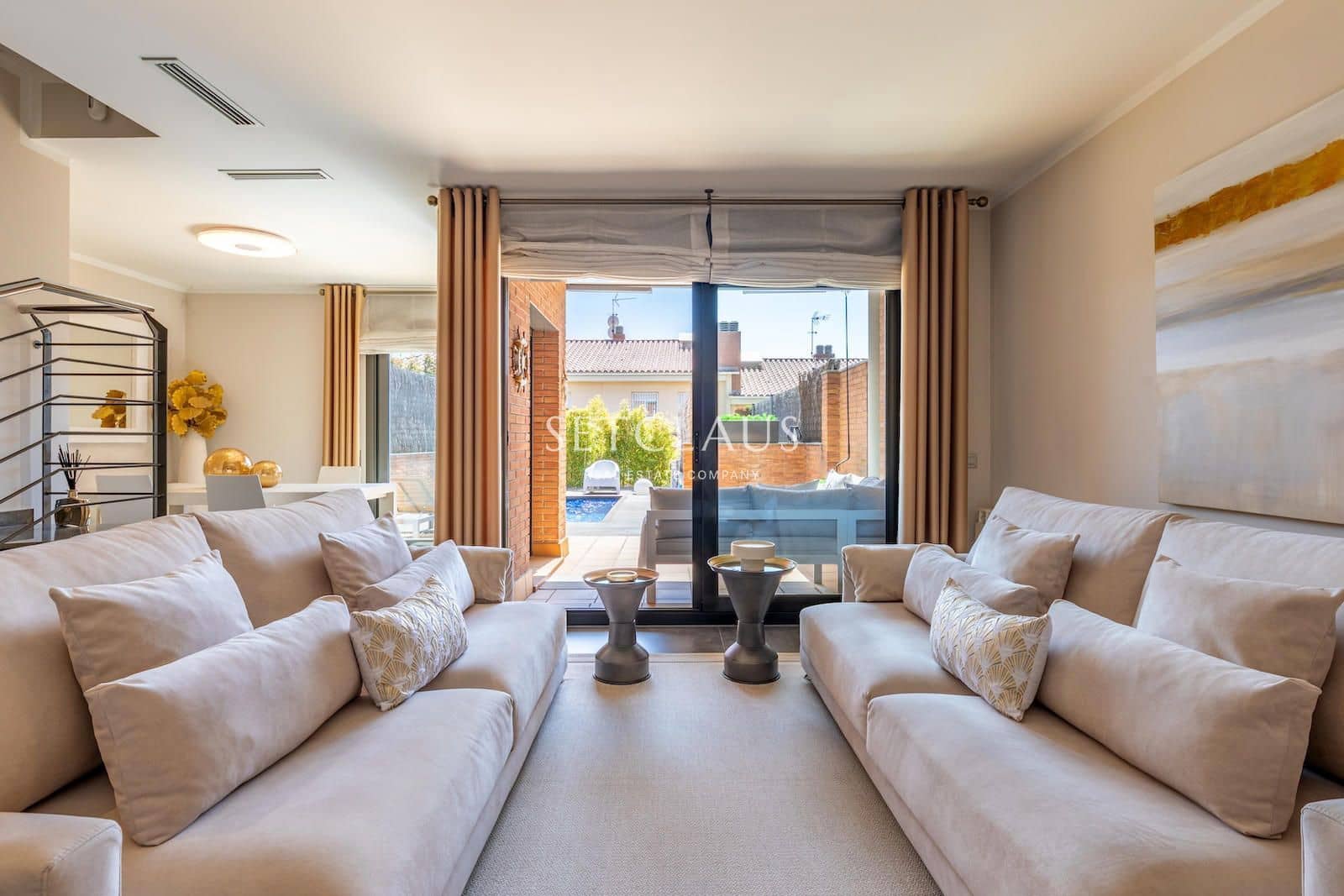 5 soverom Hus til salgs i El Masnou med svømmebasseng garasje - € 949 000 (Ref: 9769942)