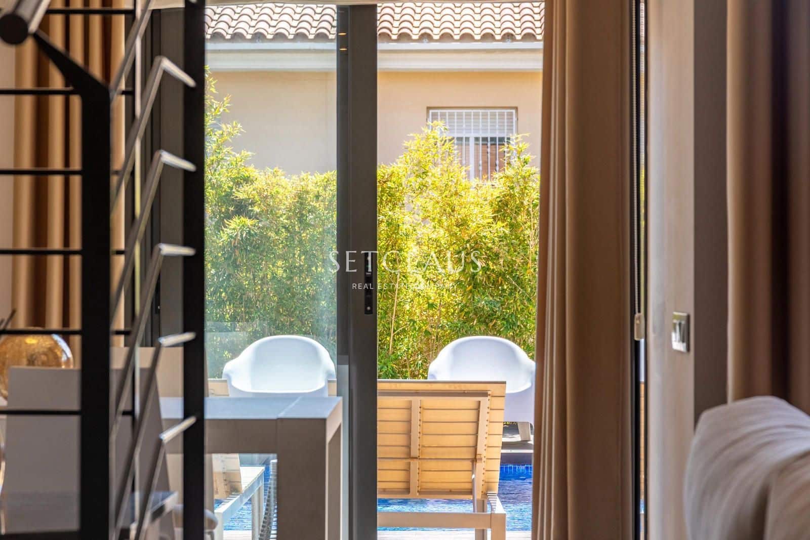 5 soverom Hus til salgs i El Masnou med svømmebasseng garasje - € 949 000 (Ref: 9769942)