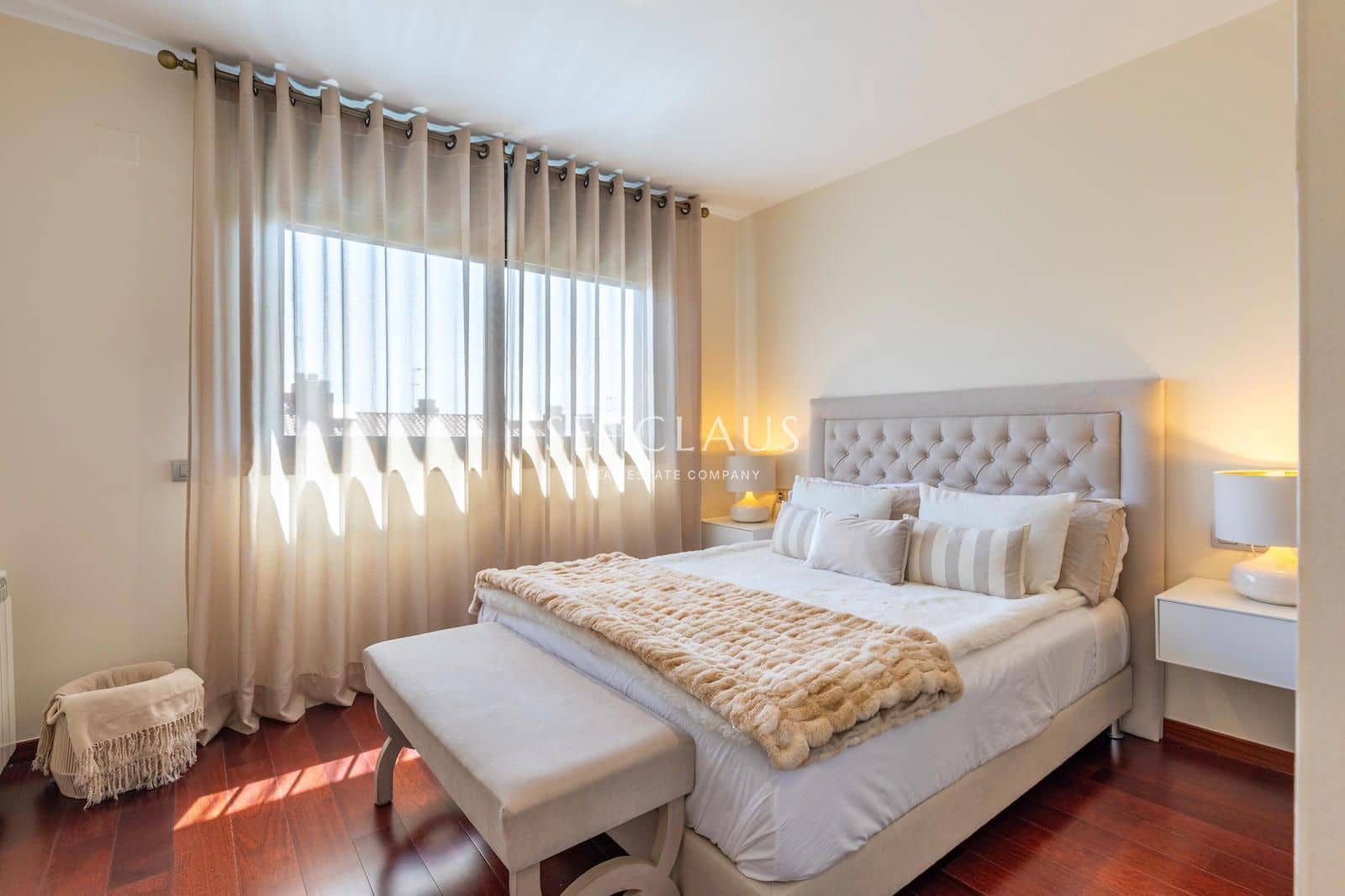 5 soverom Hus til salgs i El Masnou med svømmebasseng garasje - € 949 000 (Ref: 9769942)