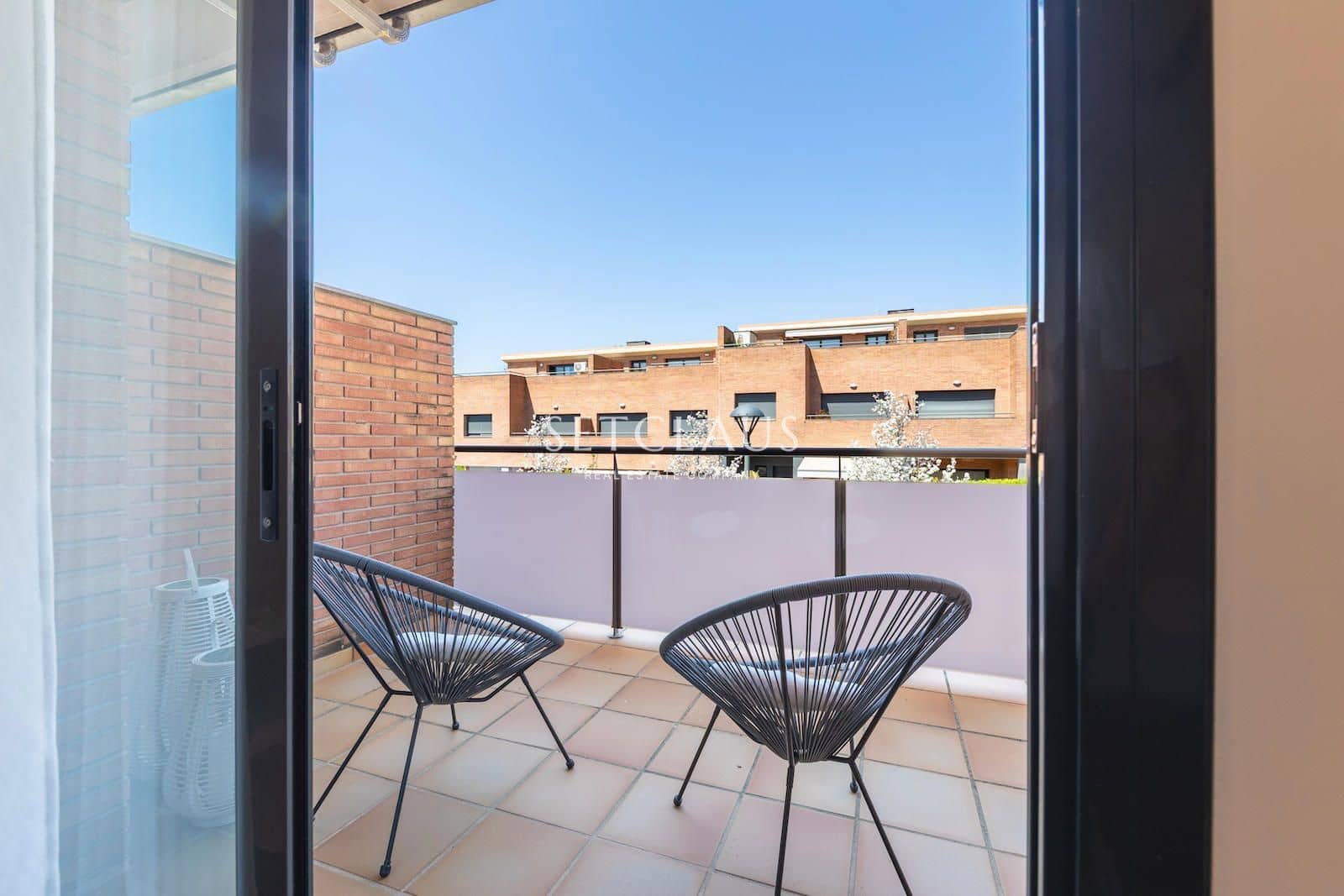 5 soverom Hus til salgs i El Masnou med svømmebasseng garasje - € 949 000 (Ref: 9769942)