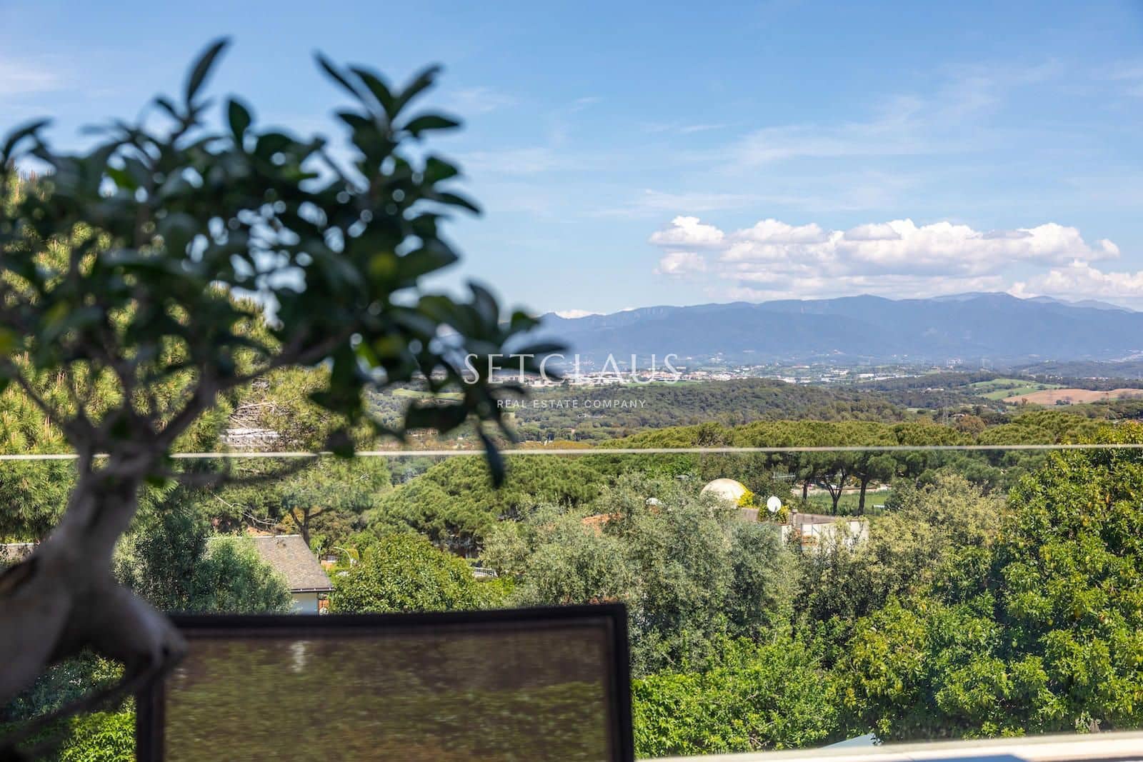 3 soveværelse Villa til salg i Vallromanes med swimmingpool - € 722.000 (Ref: 9782435)