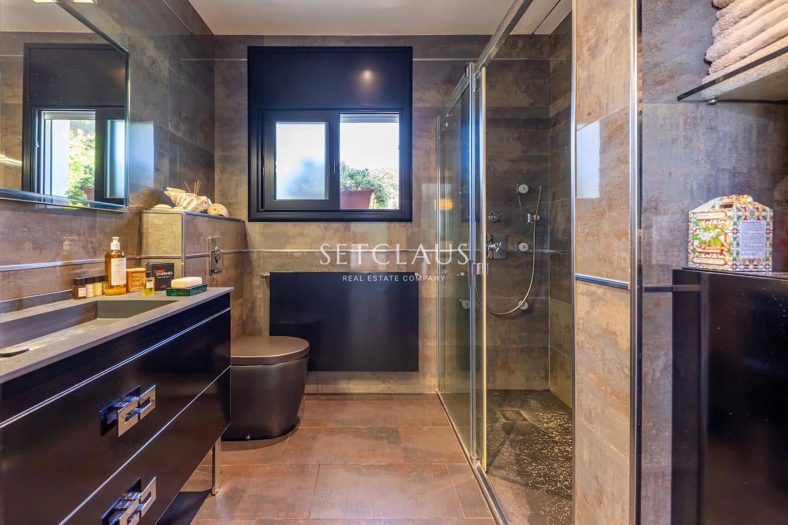 Chalet de 3 habitaciones en Vallromanes en venta con piscina - 722.000 € (Ref: 9782435)