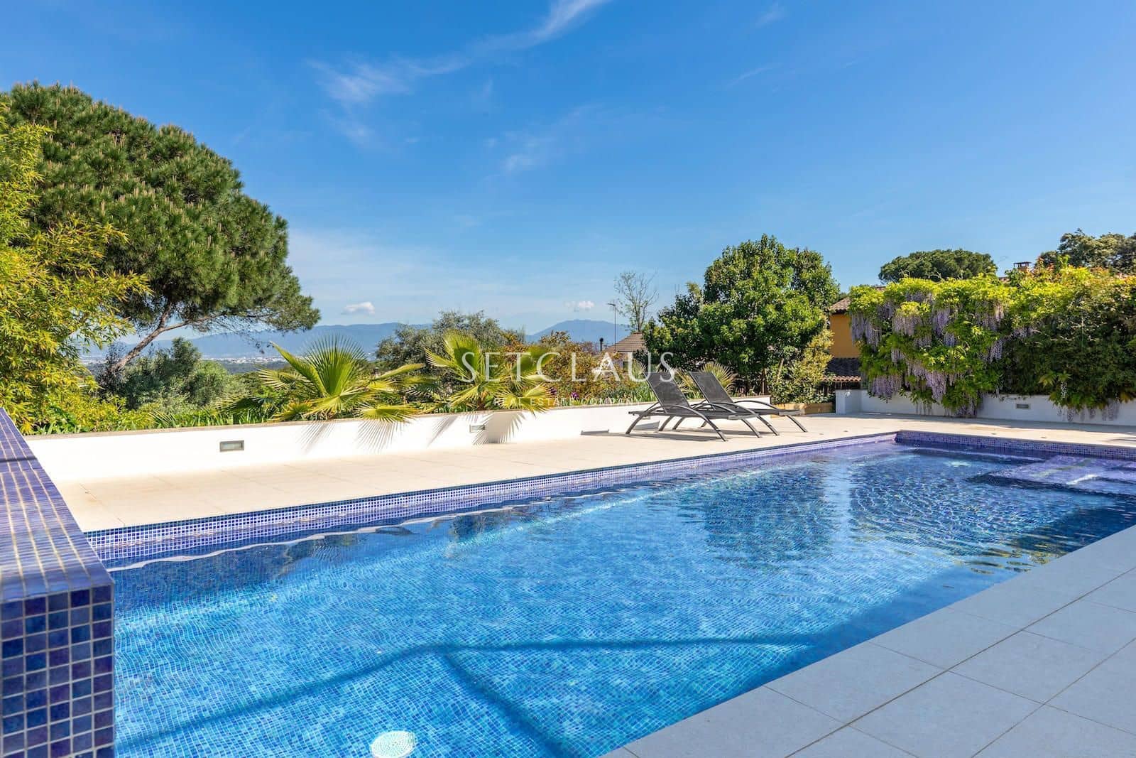 Chalet de 3 habitaciones en Vallromanes en venta con piscina - 722.000 € (Ref: 9782435)