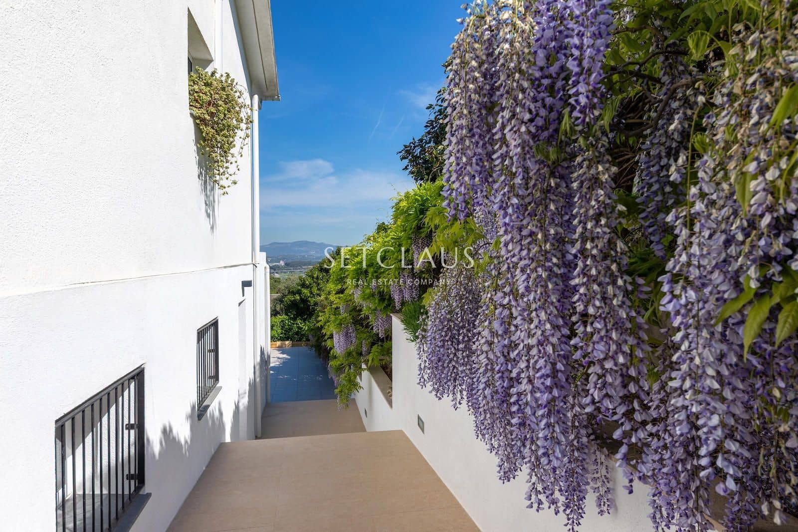 Chalet de 3 habitaciones en Vallromanes en venta con piscina - 722.000 € (Ref: 9782435)