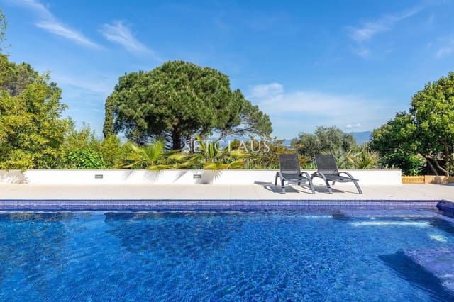 3 soverom Villa til salgs i Vallromanes med svømmebasseng - € 722 000 (Ref: 9782435)