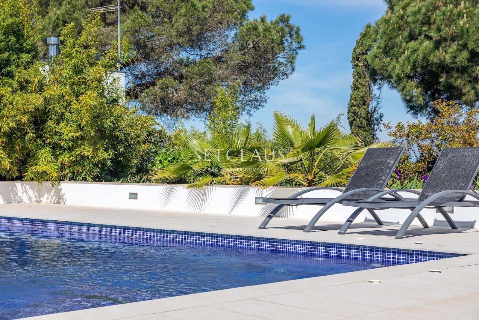 Chalet de 3 habitaciones en Vallromanes en venta con piscina - 722.000 € (Ref: 9782435)