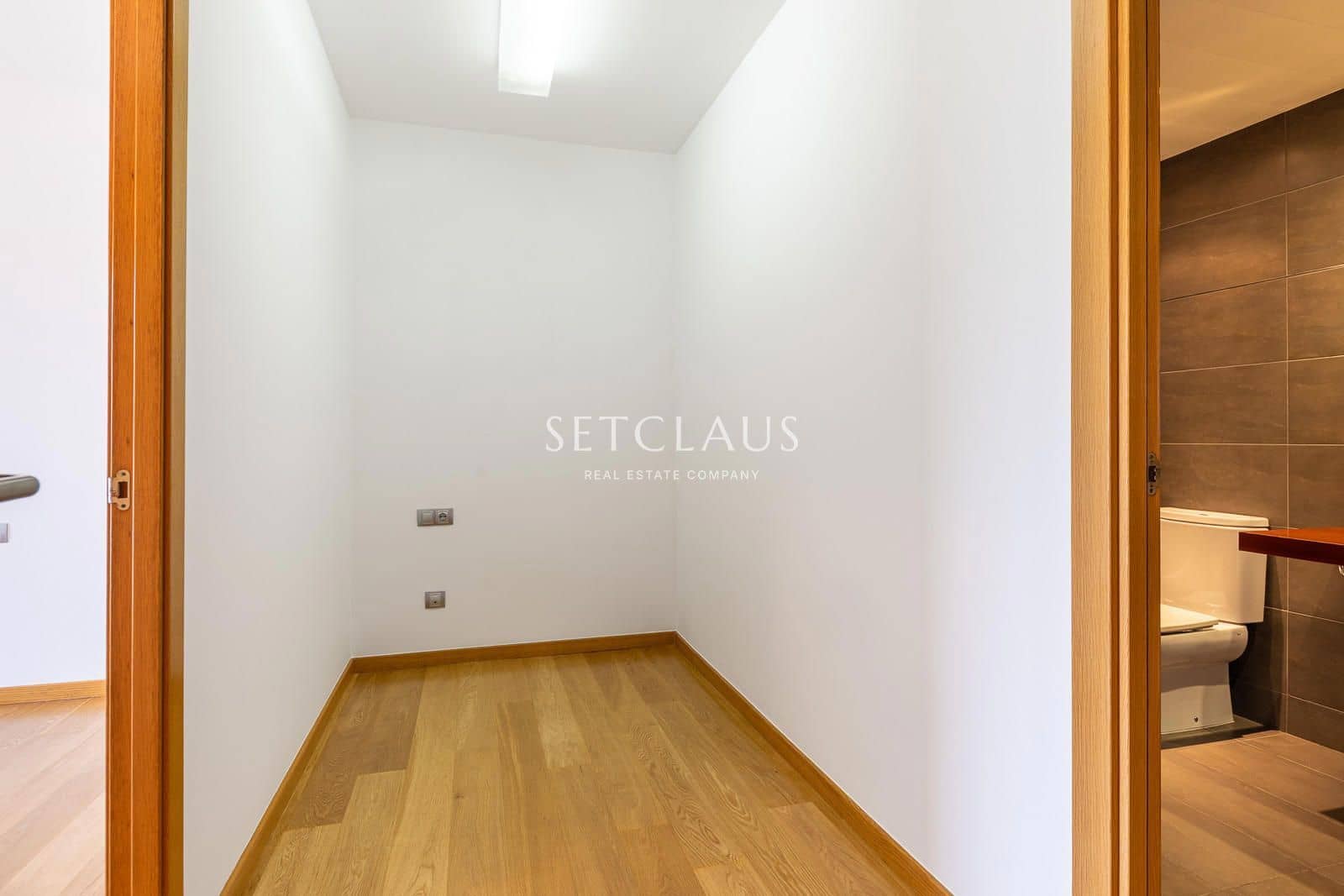 Piso de 3 habitaciones en Badalona en venta con piscina - 528.000 € (Ref: 9806966)