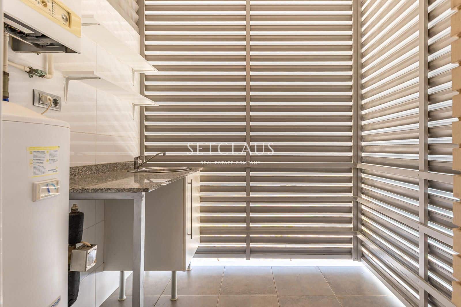 Piso de 3 habitaciones en Badalona en venta con piscina - 528.000 € (Ref: 9806966)