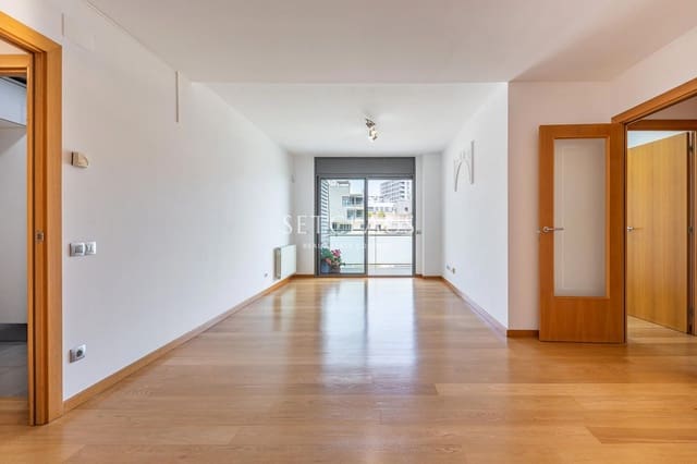 Piso de 3 habitaciones en Badalona en venta con piscina - 528.000 € (Ref: 9806966)