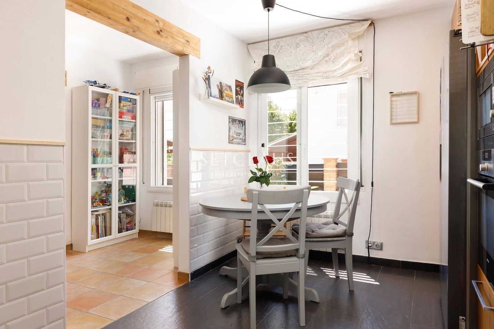 4 makuuhuone Huvila myytävänä paikassa El Masnou - 750 000 € (Ref: 9807424)