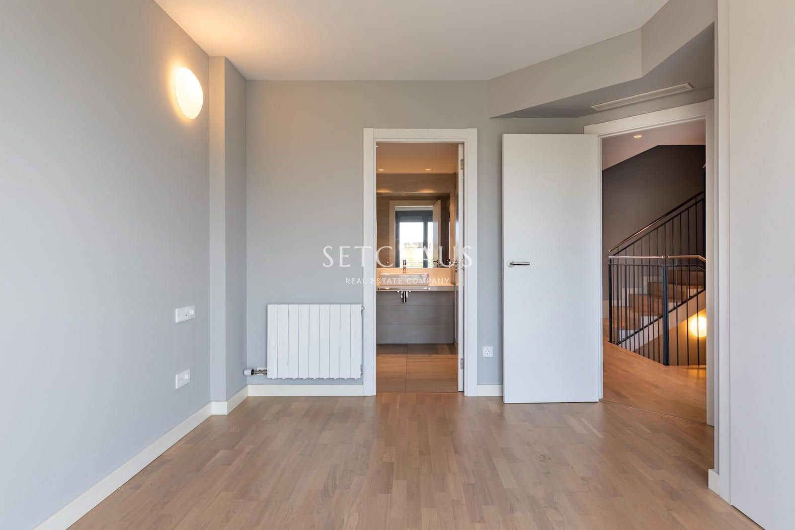 4 soveværelse Byhus til leje i Teia med swimmingpool garage - € 3.000 (Ref: 9818743)