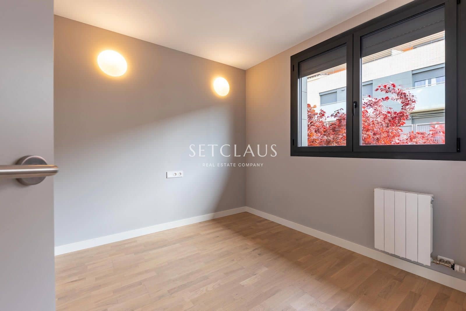 4 soveværelse Byhus til leje i Teia med swimmingpool garage - € 2.950 (Ref: 9818744)