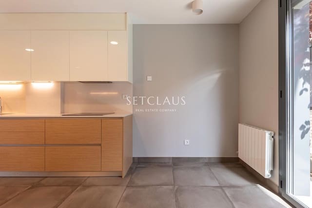 Casa de 4 habitaciones en Teià en alquiler con piscina garaje - 2.950 € (Ref: 9818744)