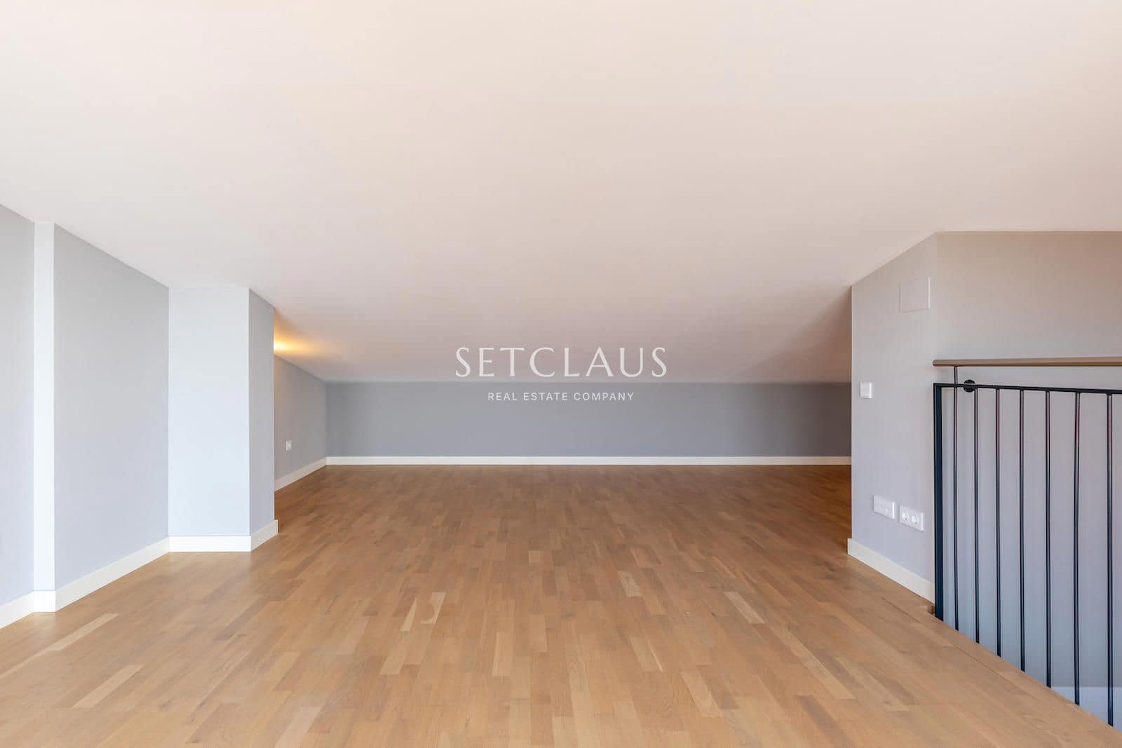 4 soveværelse Byhus til leje i Teia med swimmingpool garage - € 2.950 (Ref: 9818744)