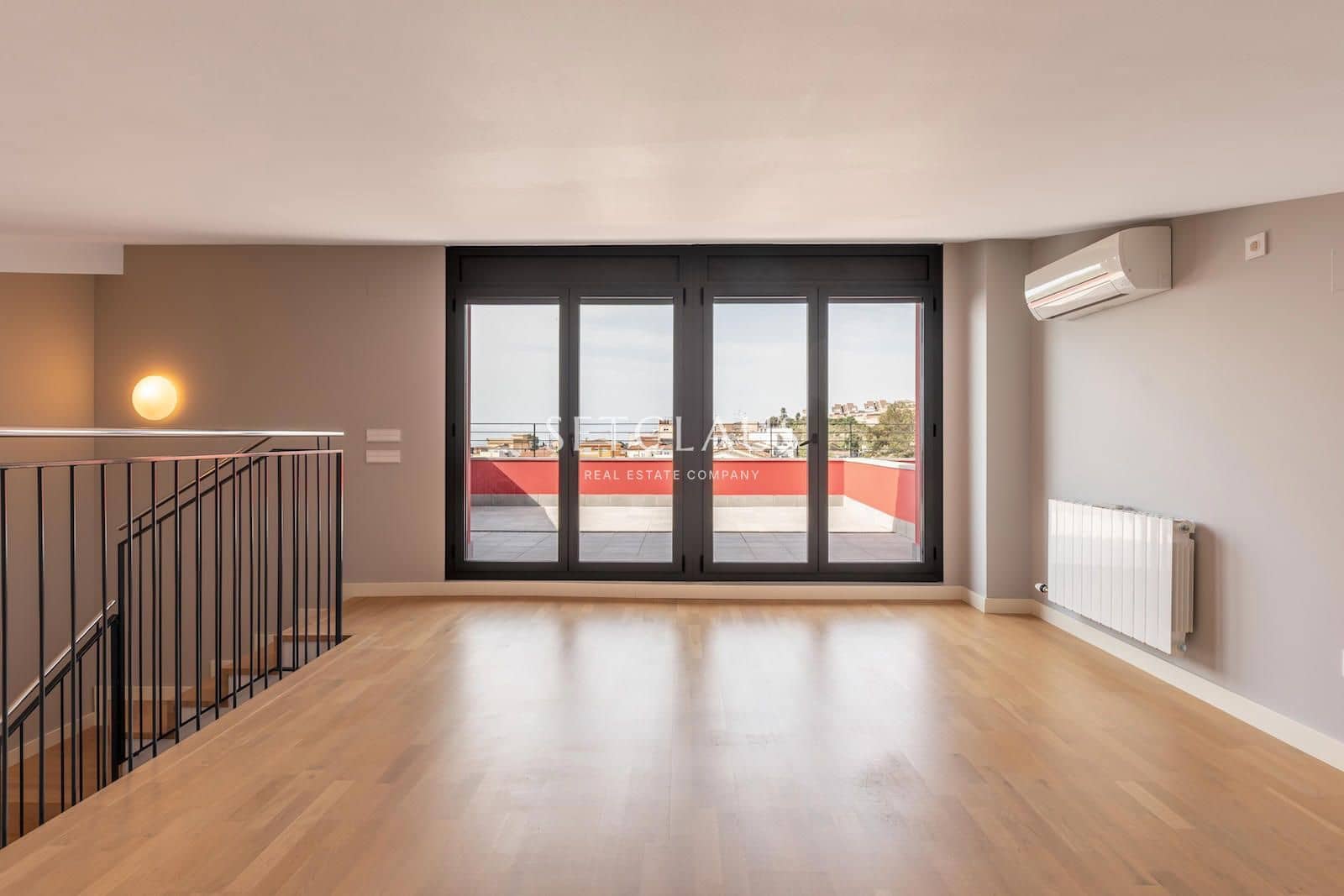 4 soveværelse Byhus til leje i Teia med swimmingpool garage - € 2.950 (Ref: 9818744)