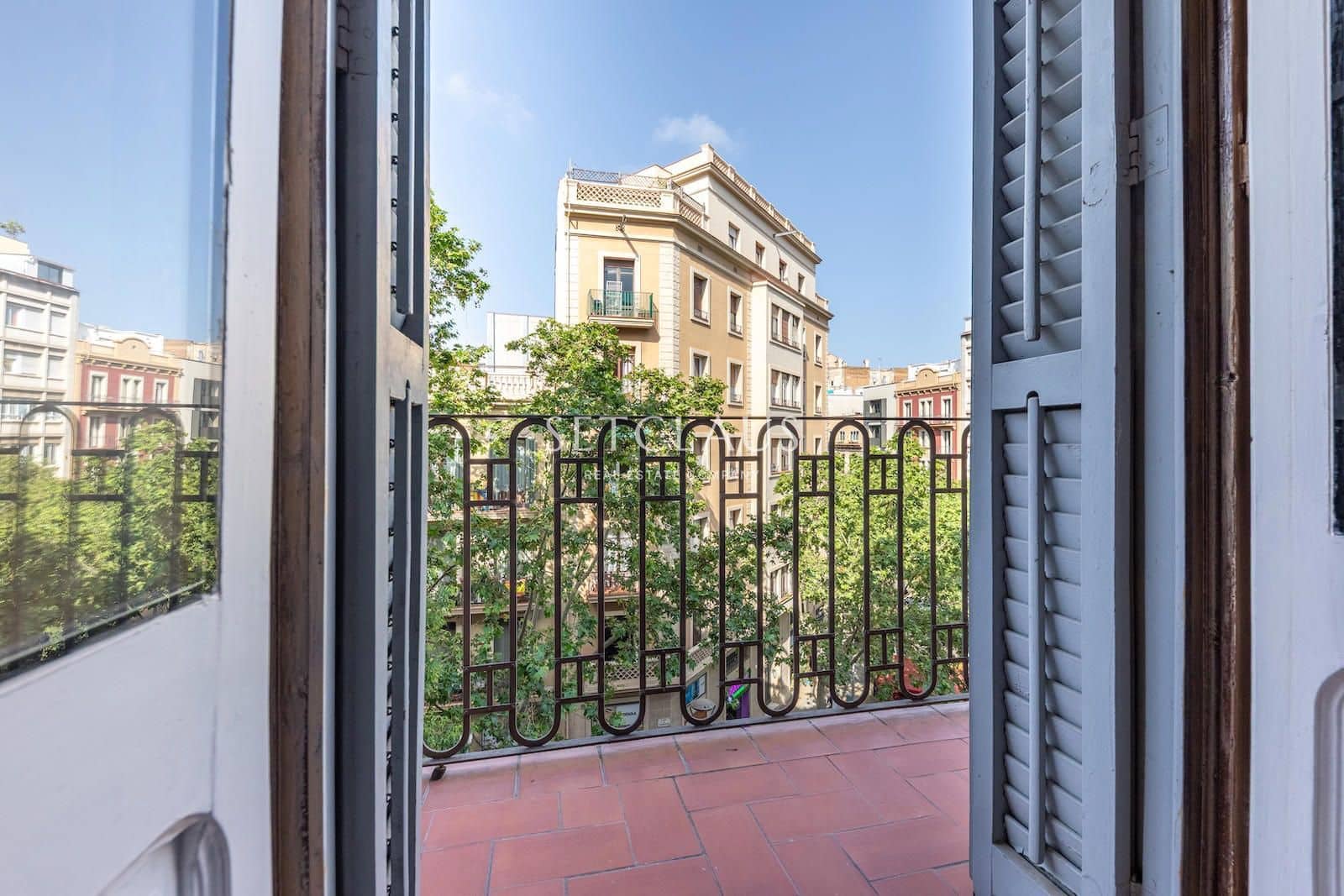 2 soveværelse Lejlighed til salg i Barcelona by - € 480.000 (Ref: 9819561)