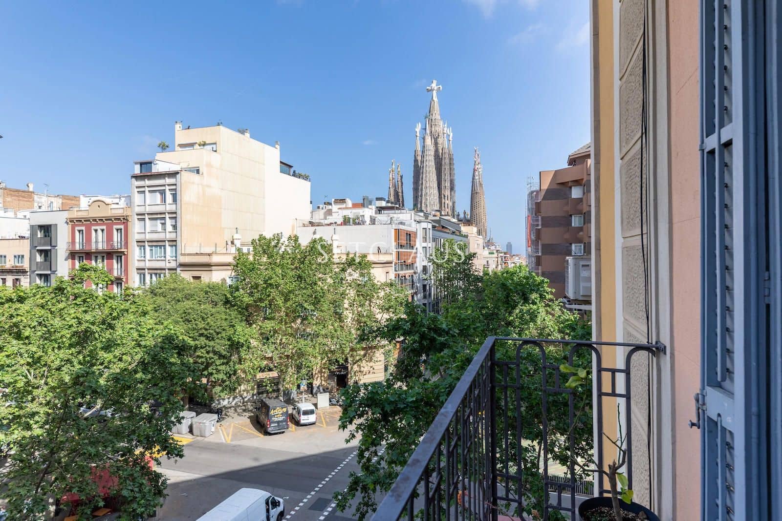 2 soveværelse Lejlighed til salg i Barcelona by - € 480.000 (Ref: 9819561)