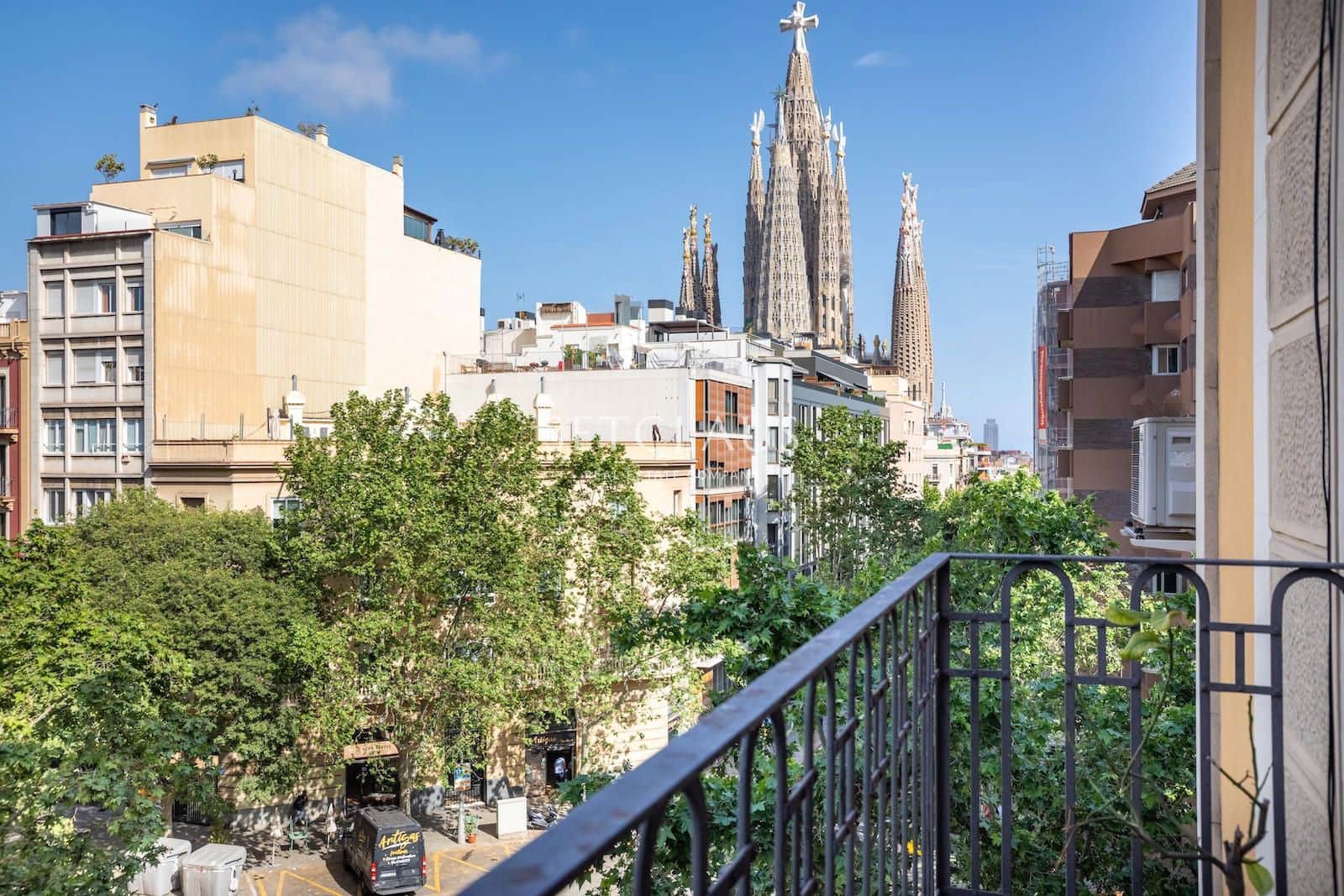 2 soveværelse Lejlighed til salg i Barcelona by - € 480.000 (Ref: 9819561)