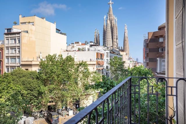 Piso de 2 habitaciones en La Sagrada Família, Barcelona ciudad en venta - 480.000 € (Ref: 9819561)
