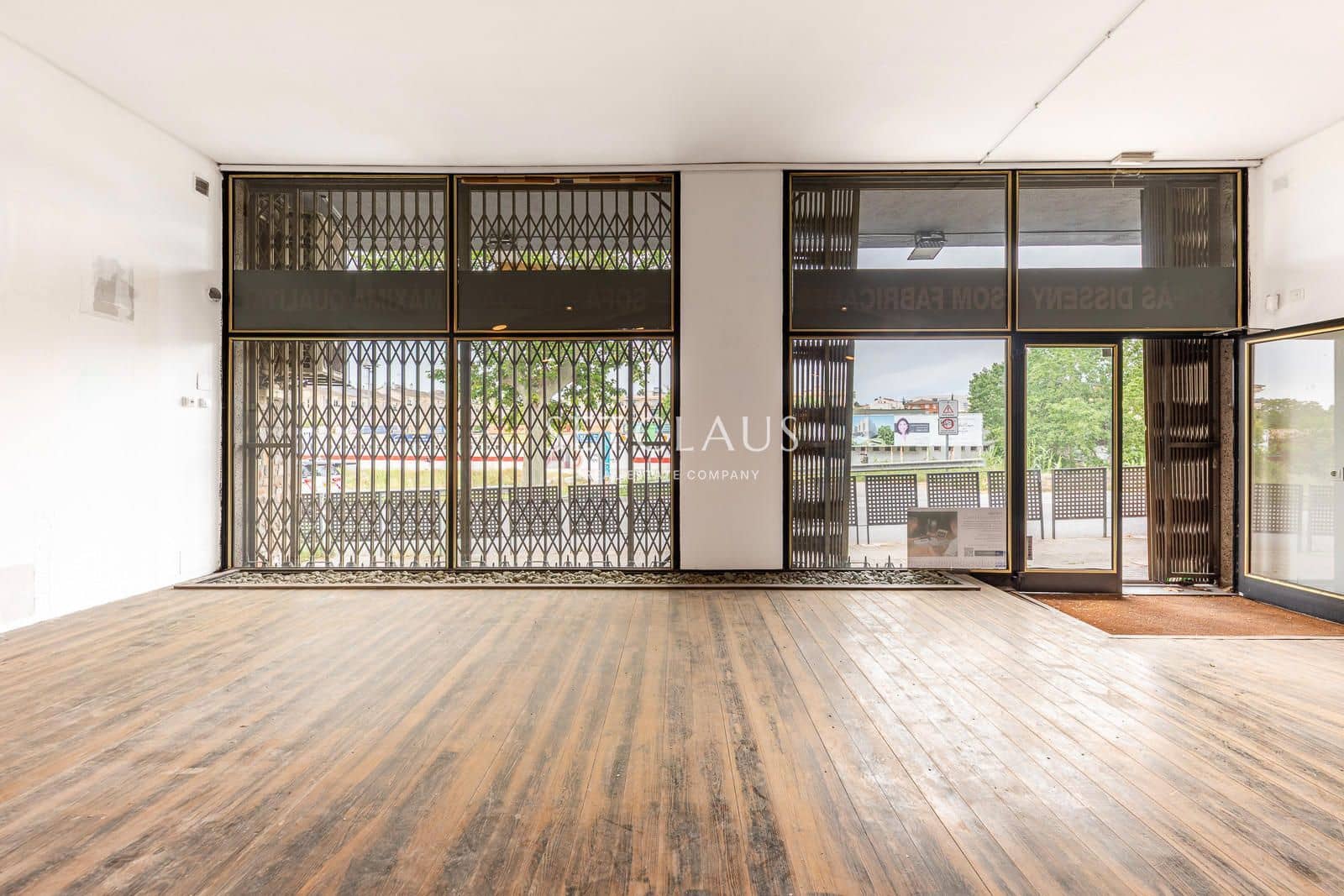 Commercial for sale in El Masnou - € 490,000 (Ref: 9838556)