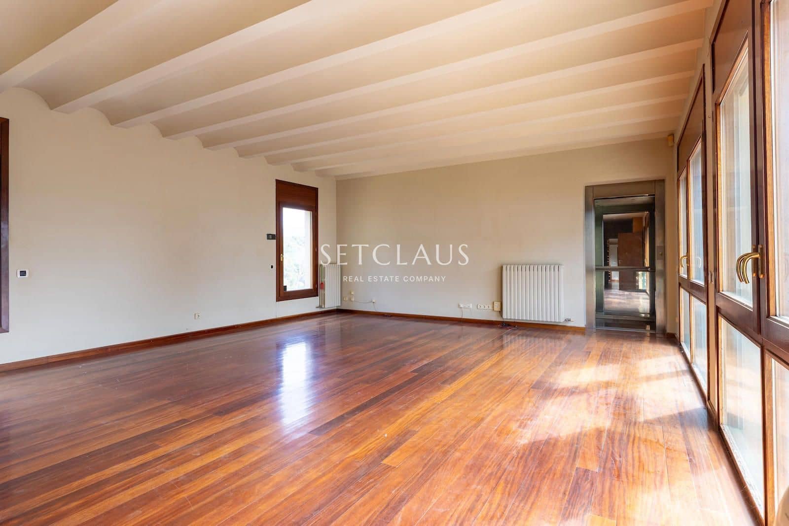 10 soveværelse Villa til salg i L'Ametlla del Valles med swimmingpool garage - € 1.500.000 (Ref: 9838651)