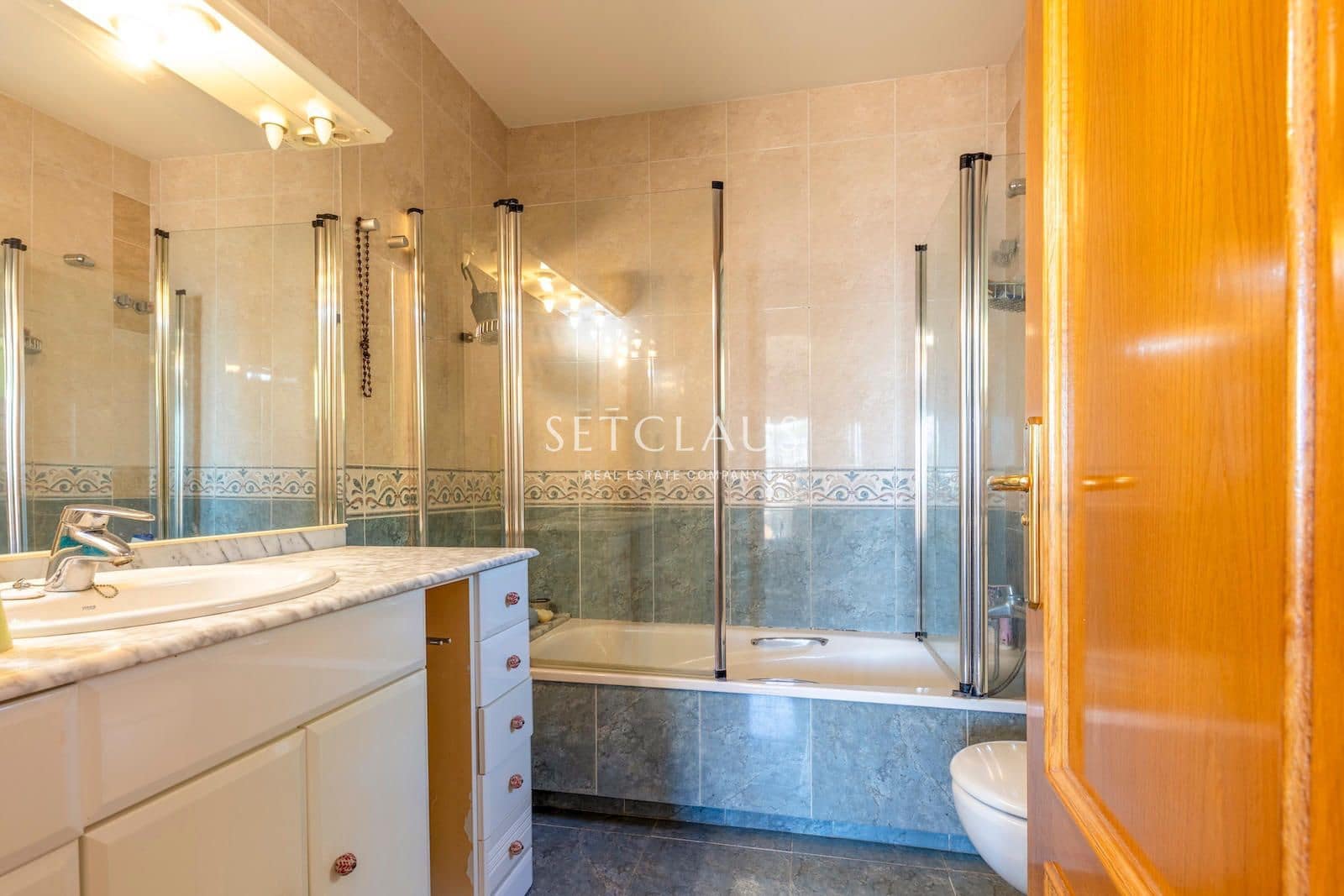 4 sypialnia Willa na sprzedaż w Teia z basenem garażem - 775 000 € (Ref: 9866048)
