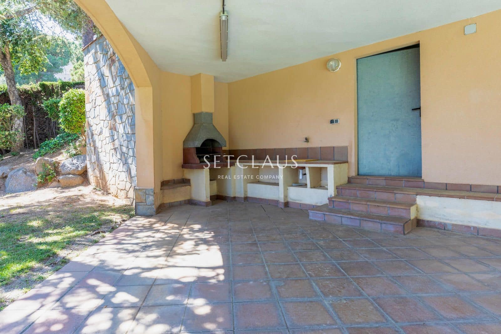 4 sypialnia Willa na sprzedaż w Teia z basenem garażem - 775 000 € (Ref: 9866048)