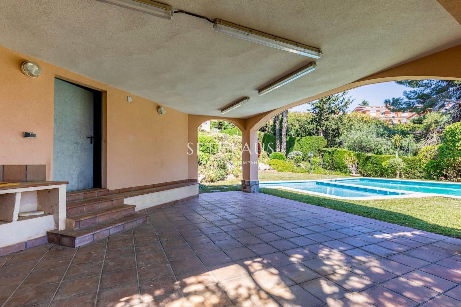 4 sypialnia Willa na sprzedaż w Teia z basenem garażem - 775 000 € (Ref: 9866048)