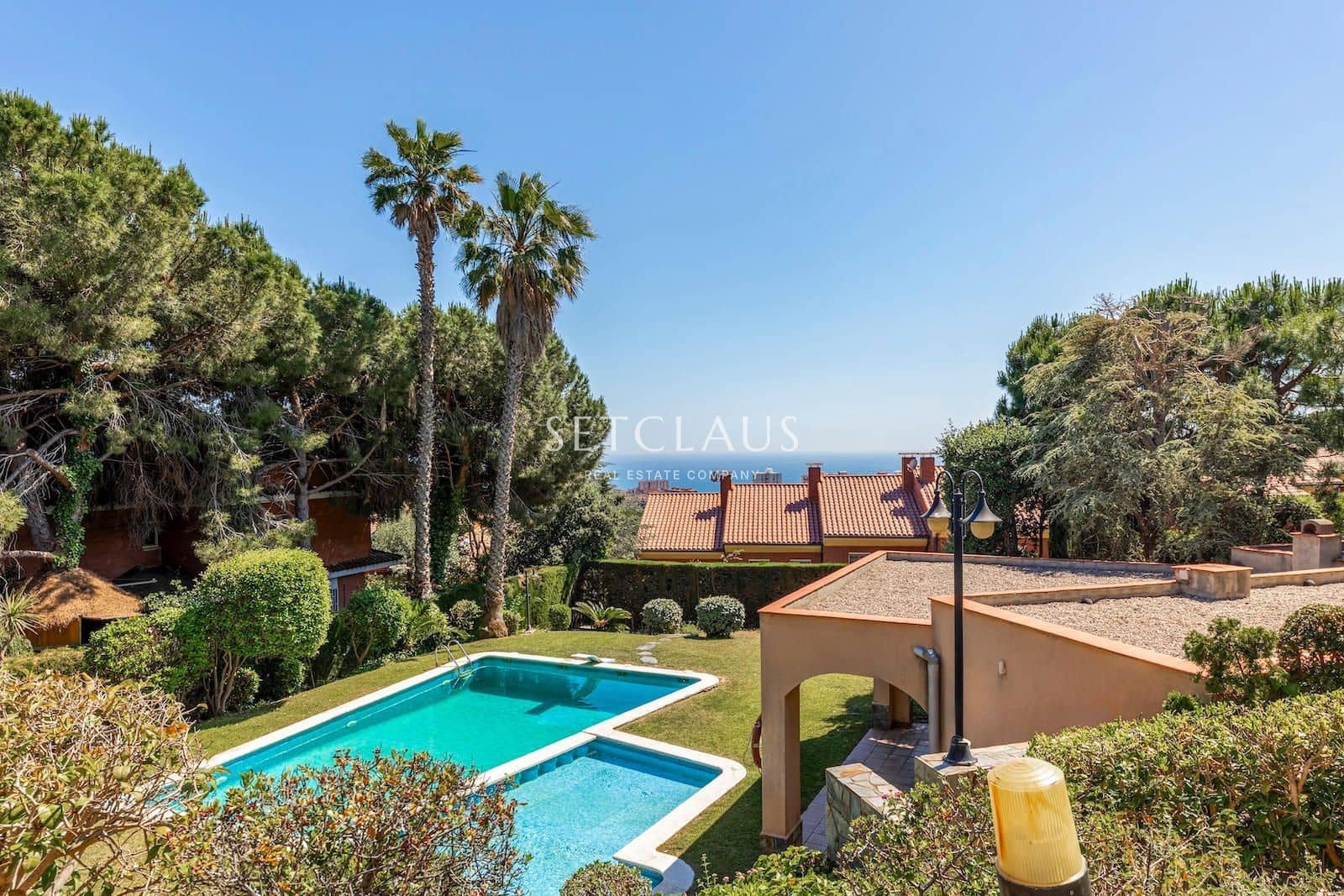 4 sypialnia Willa na sprzedaż w Teia z basenem garażem - 775 000 € (Ref: 9866048)