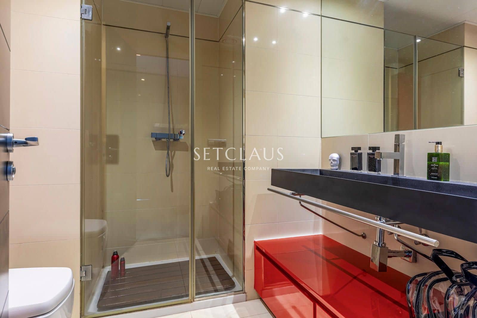 3 sypialnia Mieszkanie na sprzedaż w Miasto Barcelona z basenem - 1 780 000 € (Ref: 9866196)