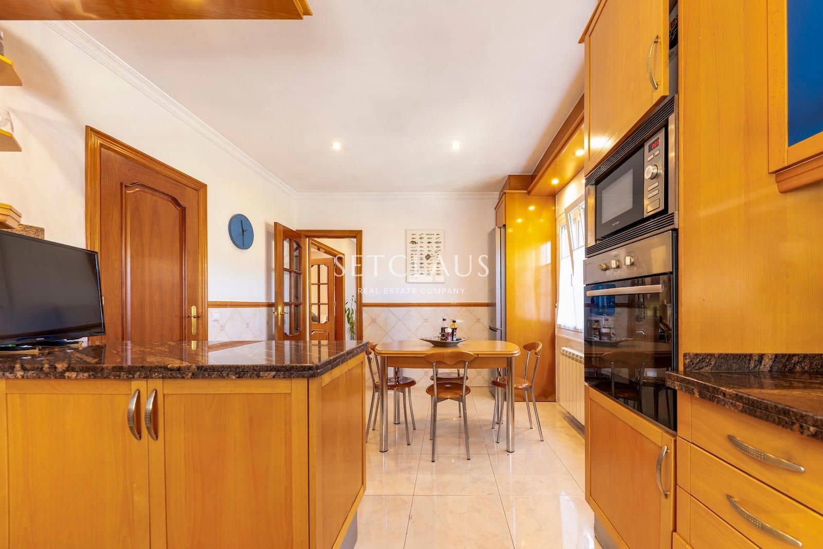 5 bedroom Villa for sale in Vilassar de Dalt with pool garage - € 995,000 (Ref: 9883687)