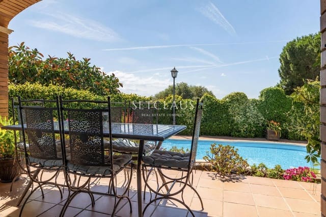 5 soveværelse Villa til salg i Vilassar de Dalt med swimmingpool garage - € 995.000 (Ref: 9883687)