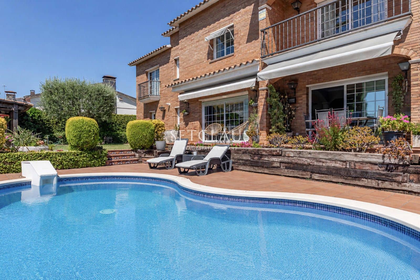 5 bedroom Villa for sale in Vilassar de Dalt with pool garage - € 995,000 (Ref: 9883687)