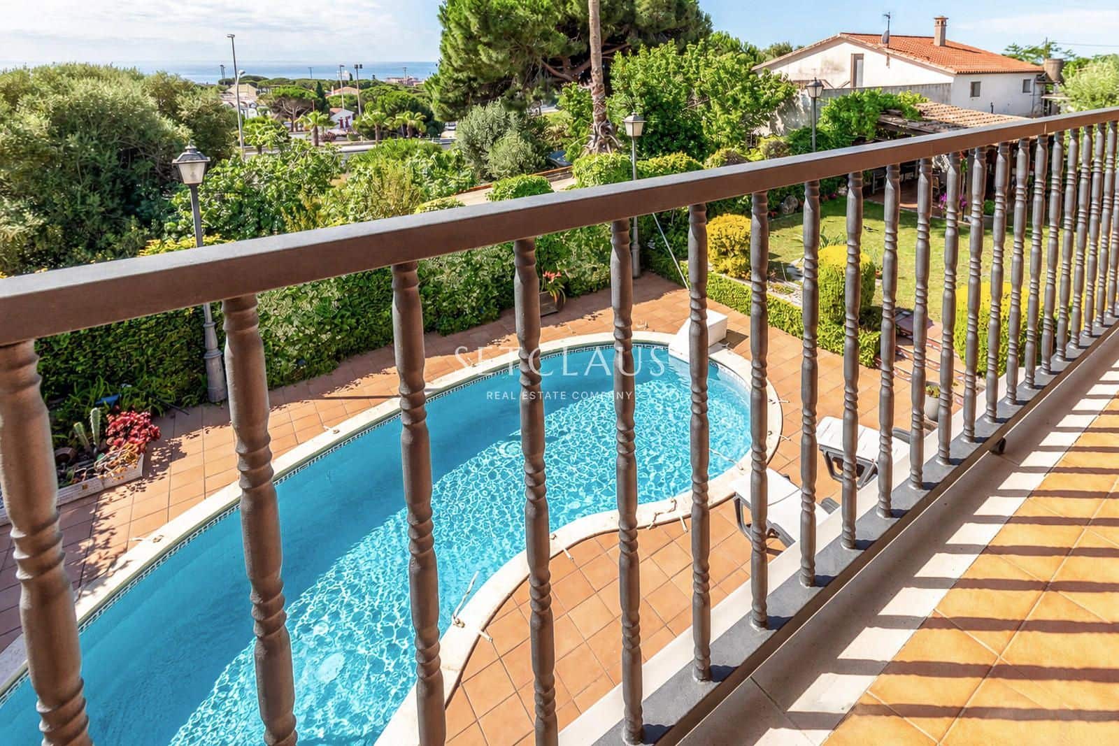5 bedroom Villa for sale in Vilassar de Dalt with pool garage - € 995,000 (Ref: 9883687)