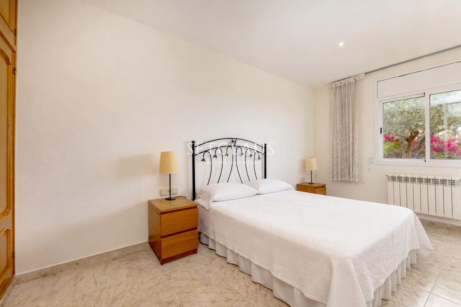 5 quarto Moradia para venda em Teia com piscina garagem - 790 000 € (Ref: 9905256)