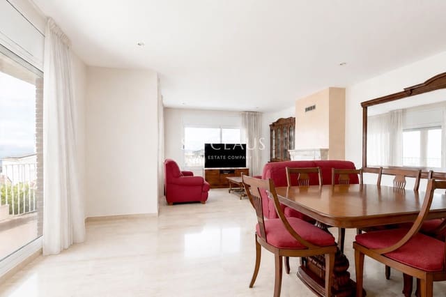 5 quarto Moradia para venda em Teià com piscina garagem - 790 000 € (Ref: 9905256)
