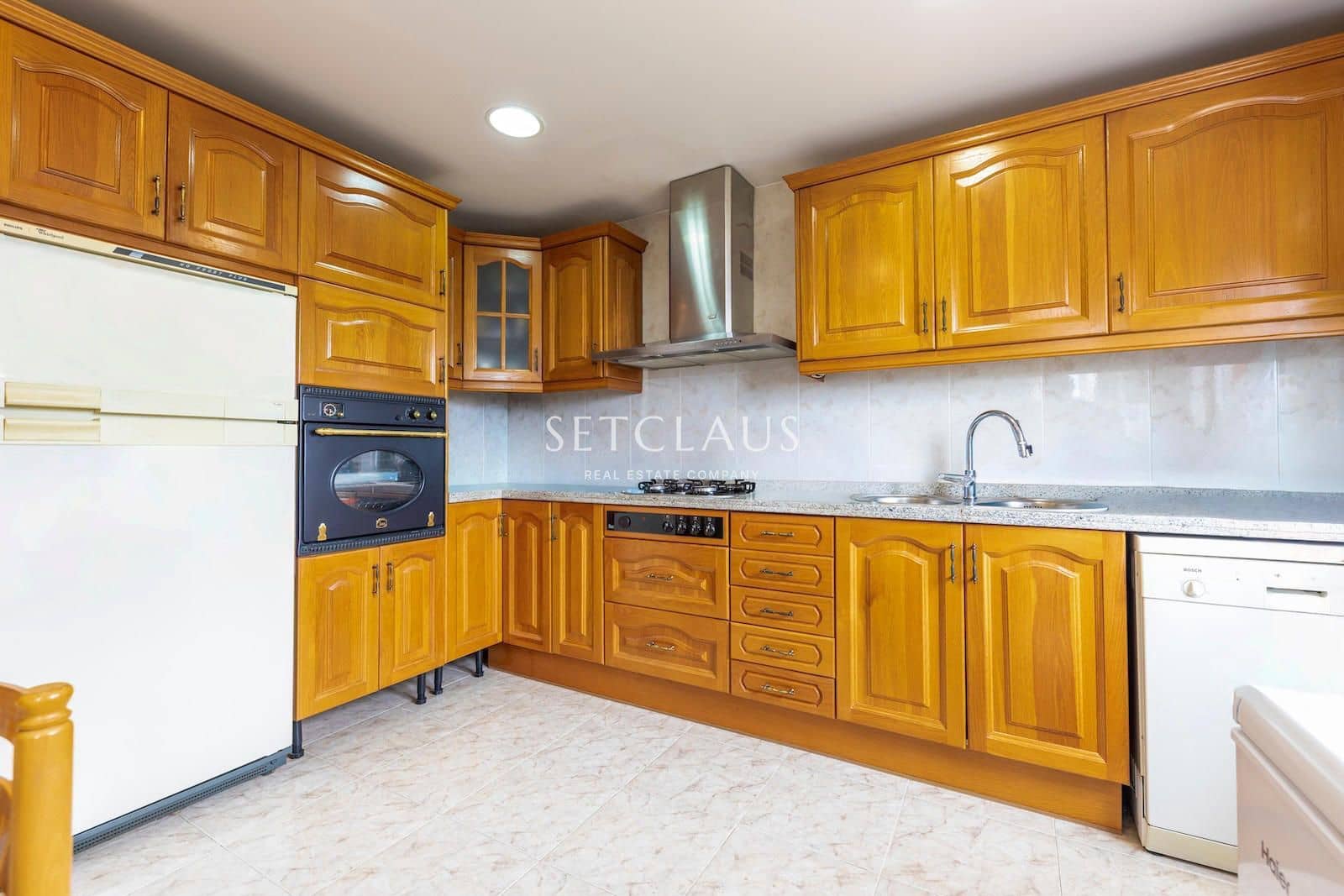 5 quarto Moradia para venda em Teia com piscina garagem - 790 000 € (Ref: 9905256)