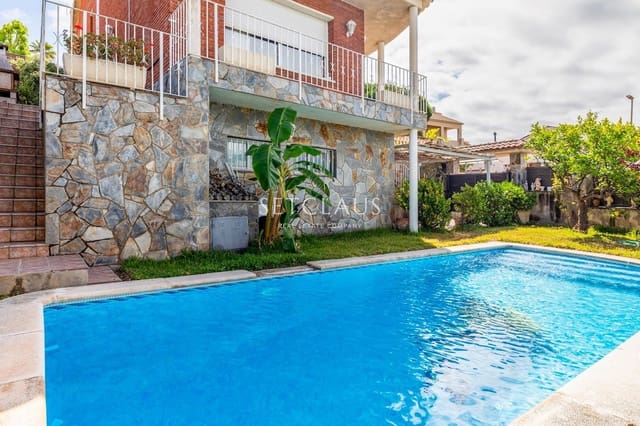 5 quarto Moradia para venda em Teià com piscina garagem - 790 000 € (Ref: 9905256)