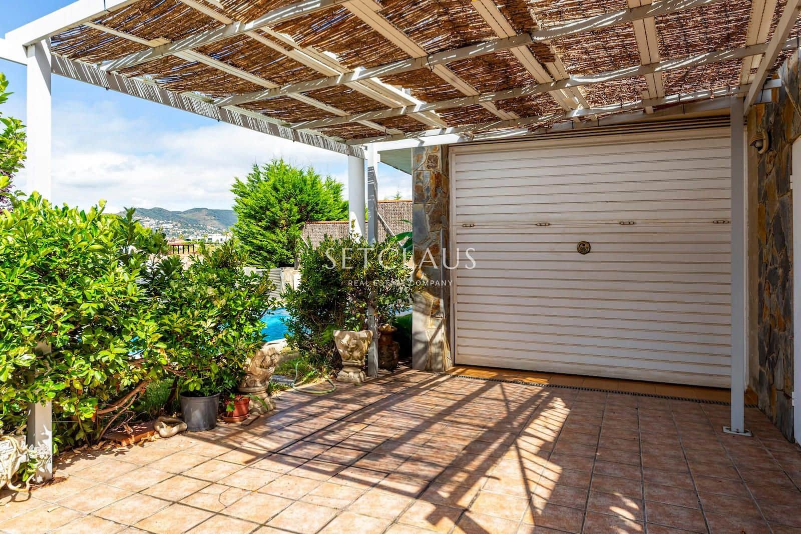 5 quarto Moradia para venda em Teia com piscina garagem - 790 000 € (Ref: 9905256)